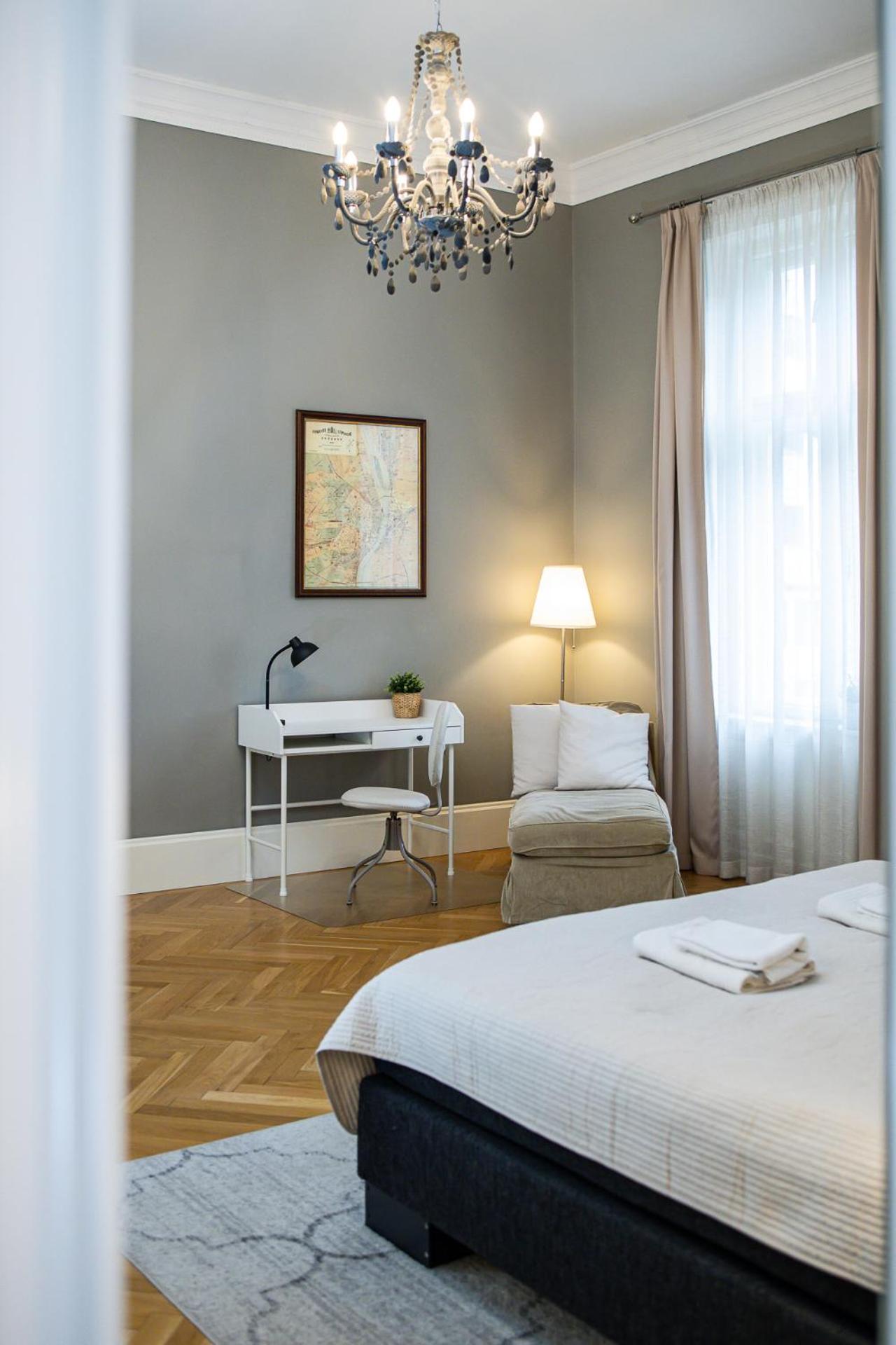 Spacious Victorian Residence By Grand Boulevard Budapest Eksteriør billede